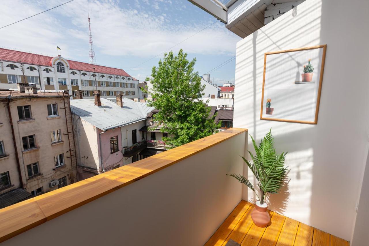 Roof Rooms Iwano-Frankiwsk Zewnętrze zdjęcie