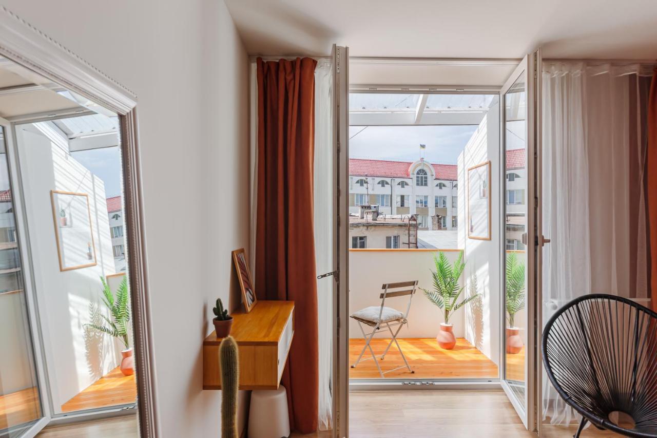 Roof Rooms Iwano-Frankiwsk Zewnętrze zdjęcie