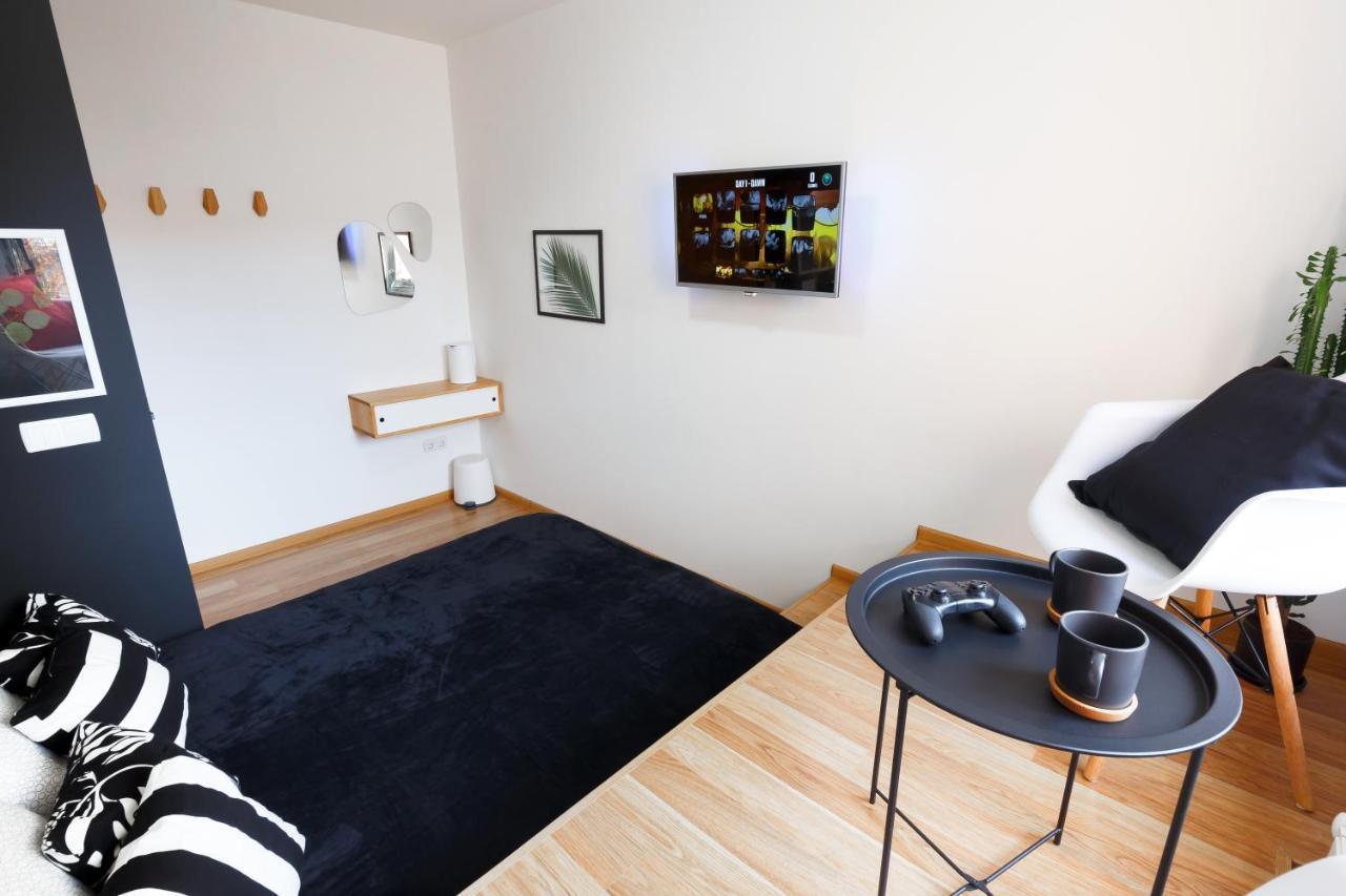 Roof Rooms Iwano-Frankiwsk Zewnętrze zdjęcie
